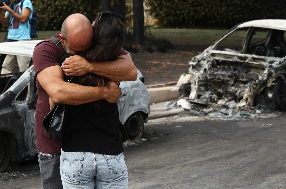 Ωμό σόου παροχών επί πτωμάτων αφού τους εγκατέλειψαν στη μοίρα τους – Δείτε το πακέτο Α.Τσίπρα – «Να μην κηρυχθούν αναδασωτέα τα καμένα» ζητά ο Δήμος Μαραθώνας